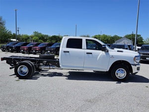 2024 RAM 3500 Chassis Cab TRADESMAN CREW CAB CHASSIS 4X4 60&#39; CA