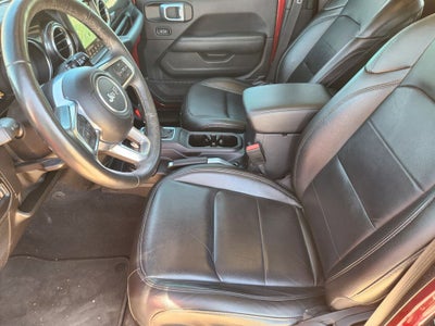 2021 Jeep Wrangler Unlimited Sahara Altitude 4x4