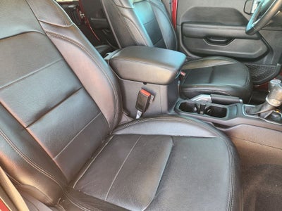 2021 Jeep Wrangler Unlimited Sahara Altitude 4x4