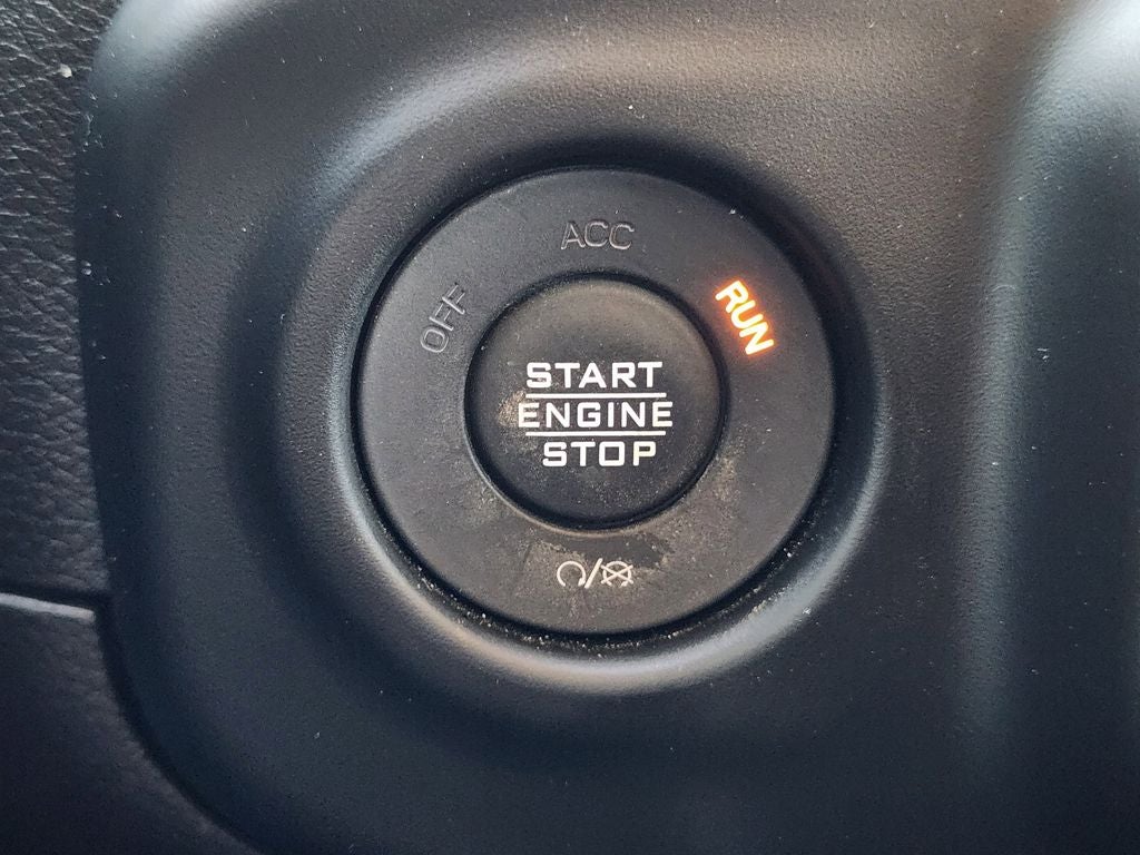 2021 Jeep Wrangler Unlimited Sahara Altitude 4x4