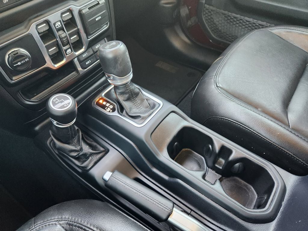 2021 Jeep Wrangler Unlimited Sahara Altitude 4x4