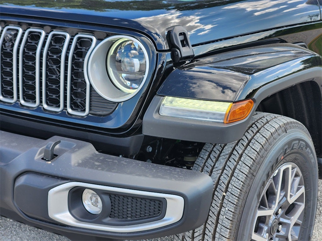 2025 Jeep Wrangler WRANGLER 4-DOOR SAHARA