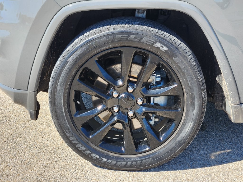 2021 Jeep Grand Cherokee Laredo X 4x2