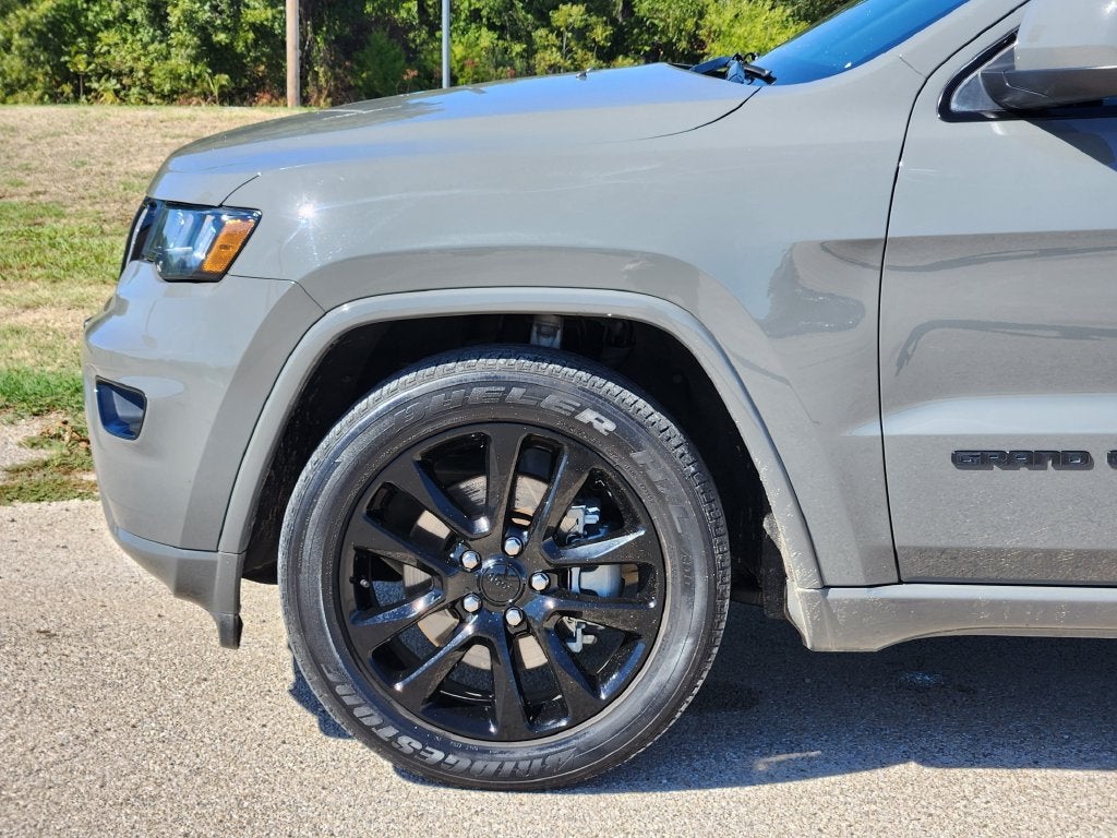 2021 Jeep Grand Cherokee Laredo X 4x2
