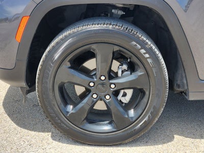 2023 Jeep Grand Cherokee Altitude 4x2