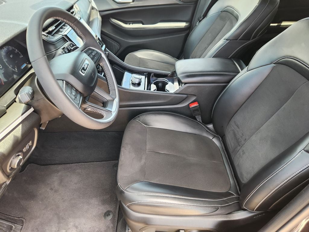 2023 Jeep Grand Cherokee Altitude 4x2