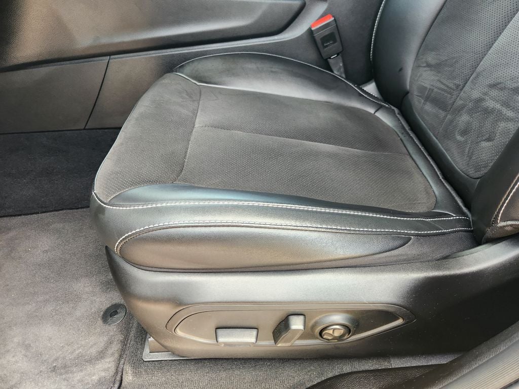 2023 Jeep Grand Cherokee Altitude 4x2