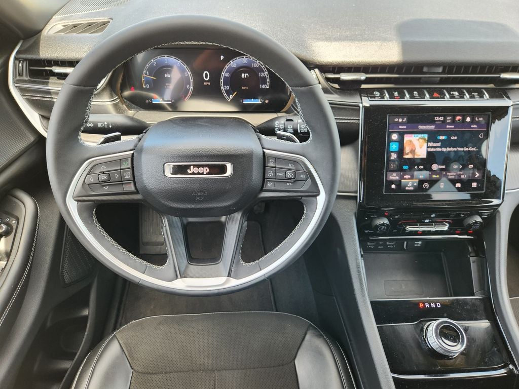 2023 Jeep Grand Cherokee Altitude 4x2