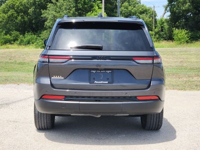 2023 Jeep Grand Cherokee Altitude 4x2