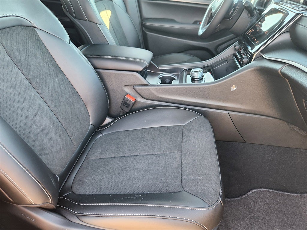 2025 Jeep Grand Cherokee GRAND CHEROKEE ALTITUDE X 4X2