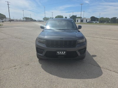 2023 Jeep Grand Cherokee Altitude 4x2