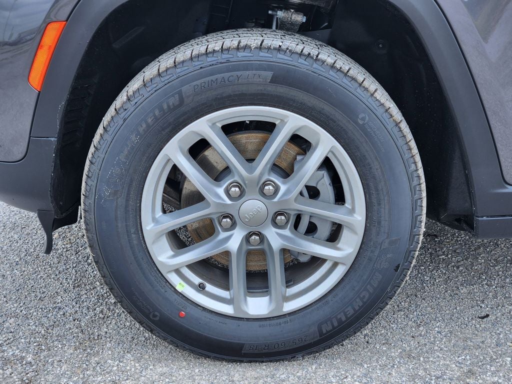 2026 Jeep Grand Cherokee GRAND CHEROKEE LAREDO 4X2