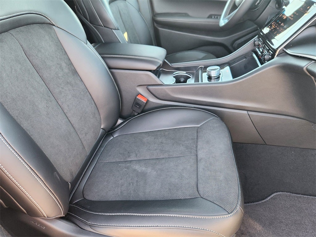 2025 Jeep Grand Cherokee GRAND CHEROKEE ALTITUDE X 4X2