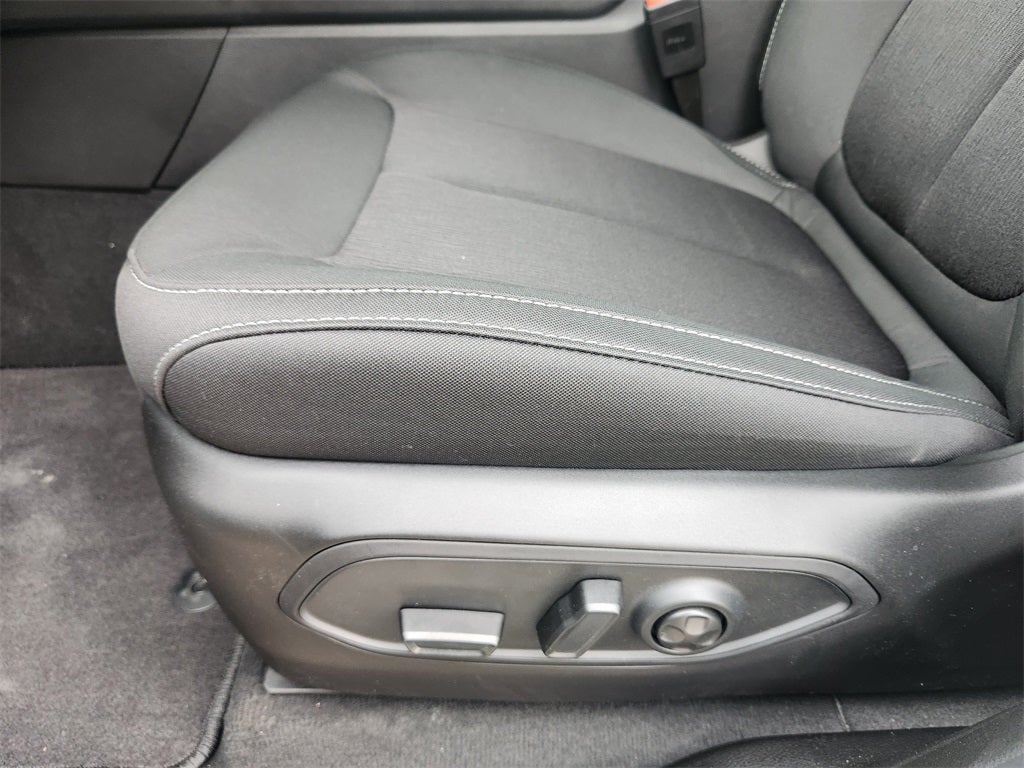 2026 Jeep Grand Cherokee GRAND CHEROKEE LAREDO 4X2