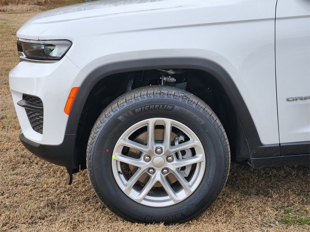 2026 Jeep Grand Cherokee GRAND CHEROKEE LAREDO 4X2