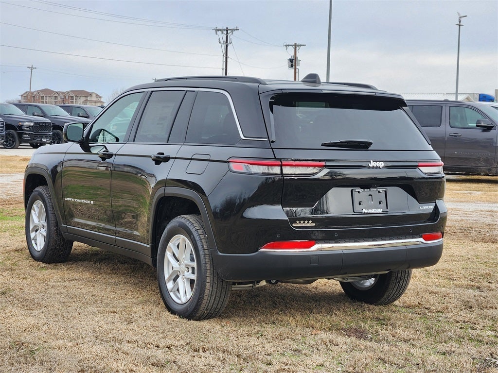 2026 Jeep Grand Cherokee GRAND CHEROKEE LAREDO 4X2