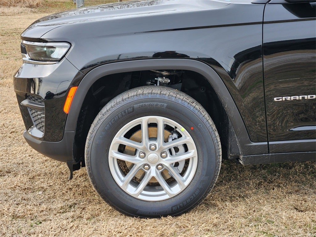 2026 Jeep Grand Cherokee GRAND CHEROKEE LAREDO 4X2