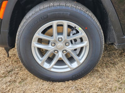 2026 Jeep Grand Cherokee GRAND CHEROKEE LAREDO 4X2