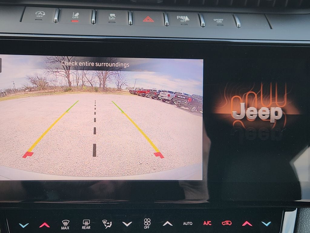 2026 Jeep Grand Cherokee GRAND CHEROKEE LAREDO ALTITUDE 4X2