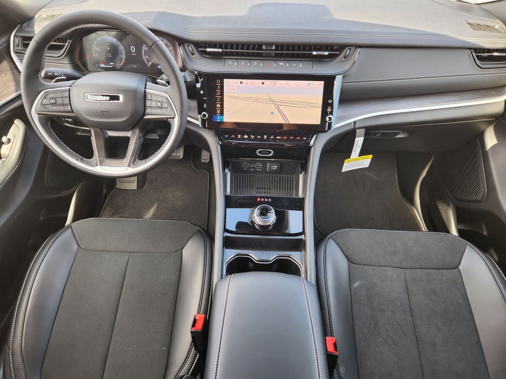 2026 Jeep Grand Cherokee GRAND CHEROKEE LAREDO ALTITUDE 4X2