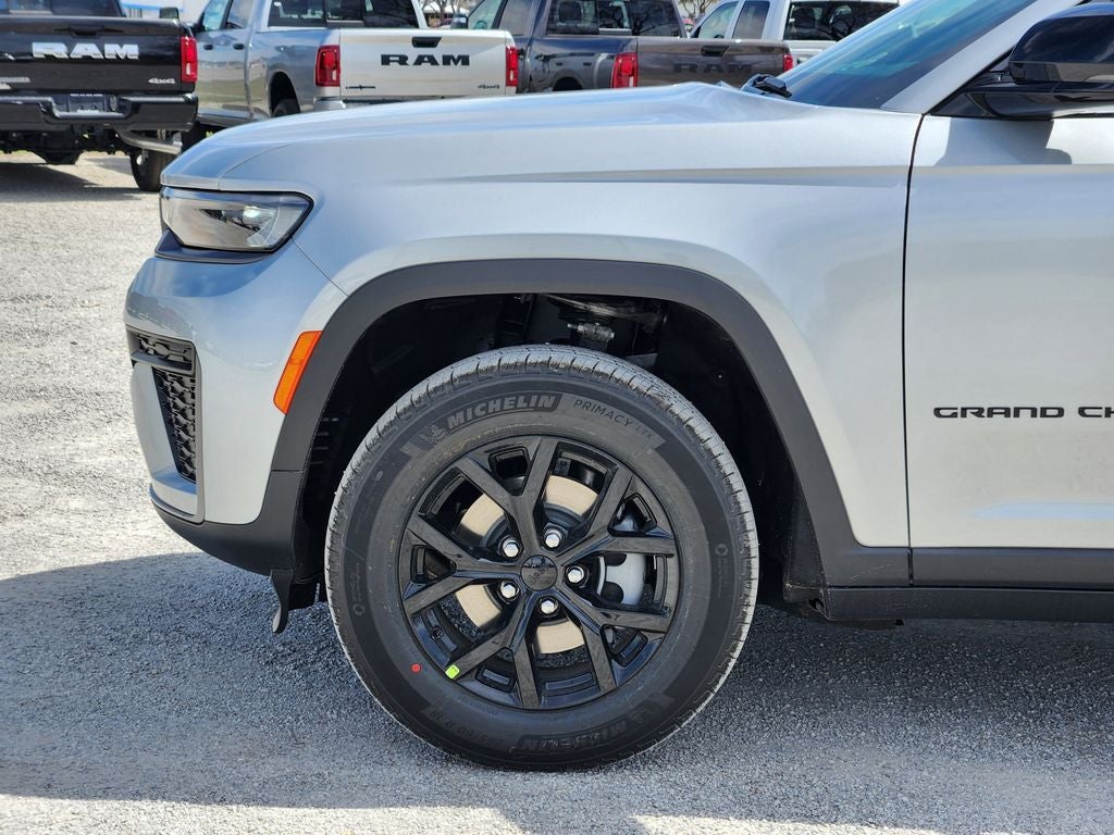2026 Jeep Grand Cherokee GRAND CHEROKEE LAREDO ALTITUDE 4X2