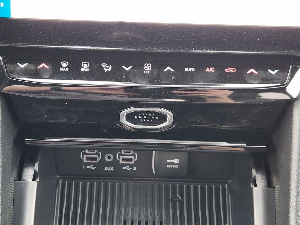 2026 Jeep Grand Cherokee GRAND CHEROKEE LAREDO ALTITUDE 4X2