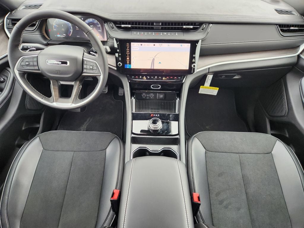 2026 Jeep Grand Cherokee GRAND CHEROKEE LAREDO ALTITUDE 4X2