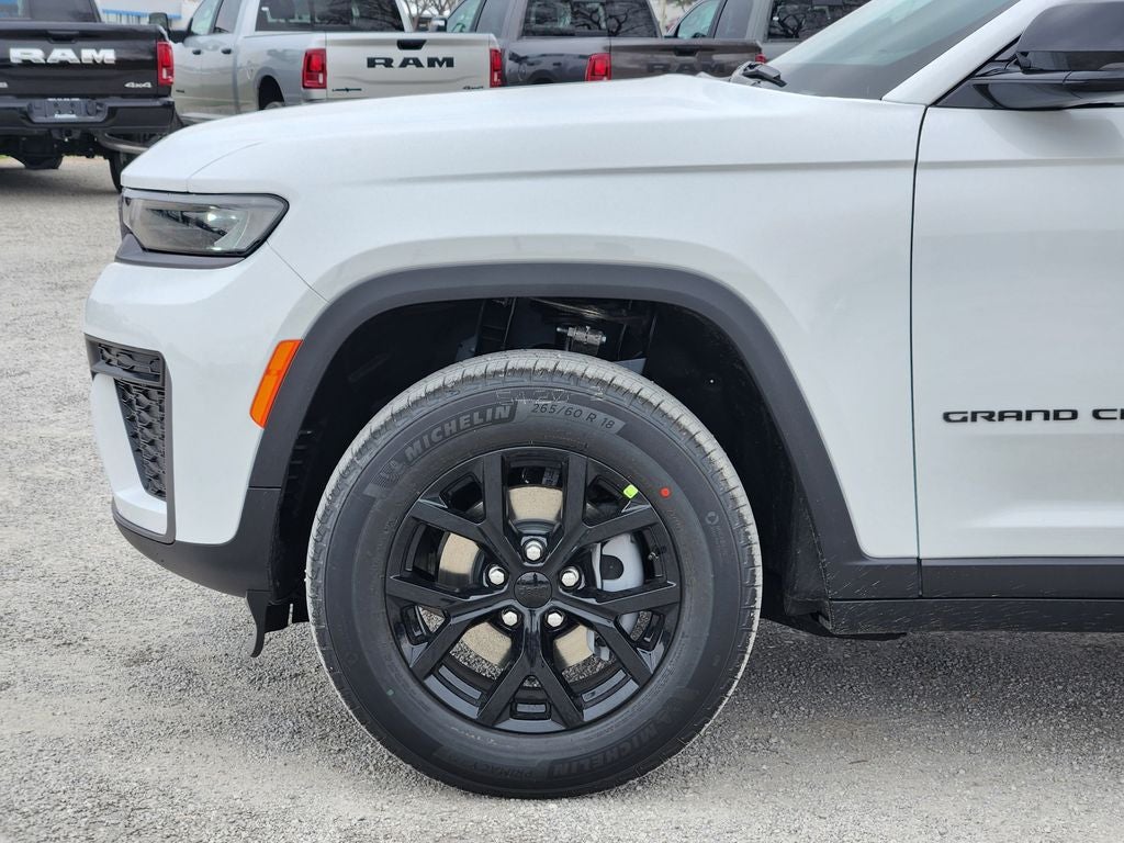 2026 Jeep Grand Cherokee GRAND CHEROKEE LAREDO ALTITUDE 4X2