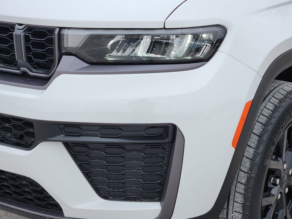 2026 Jeep Grand Cherokee GRAND CHEROKEE LAREDO ALTITUDE 4X2