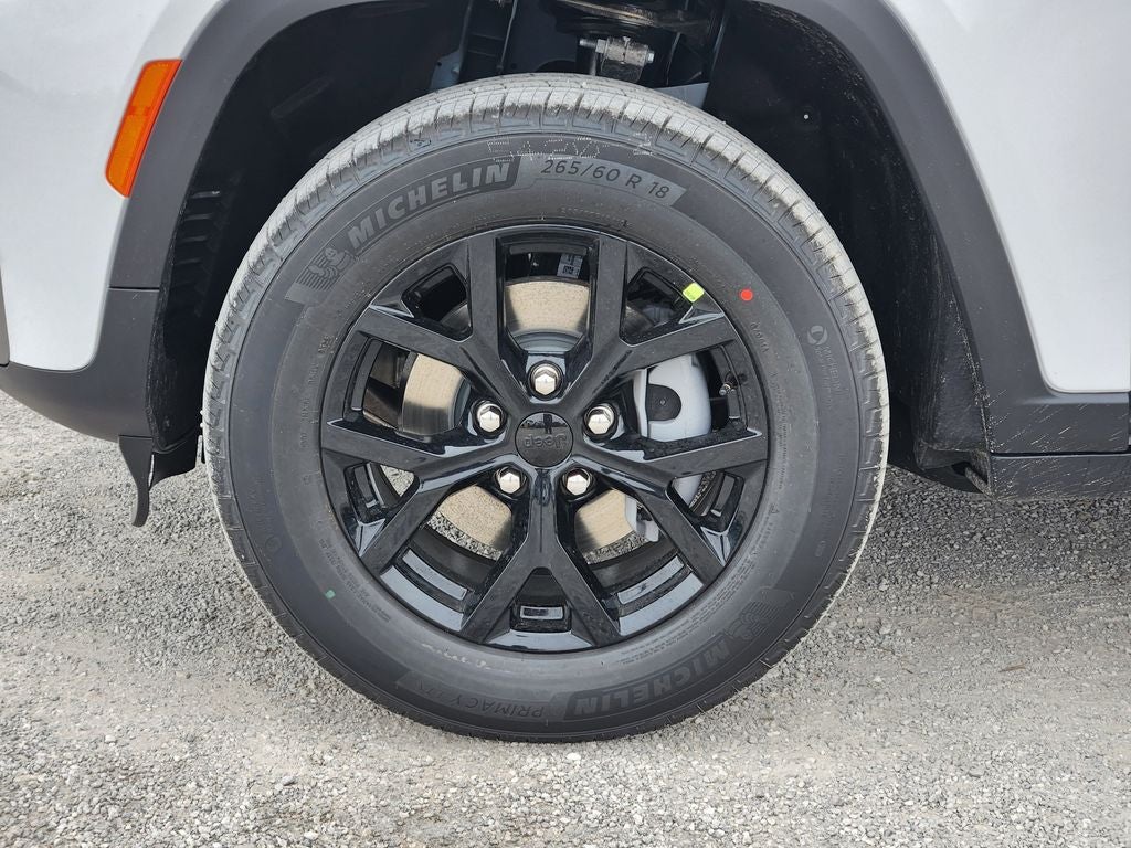 2026 Jeep Grand Cherokee GRAND CHEROKEE LAREDO ALTITUDE 4X2