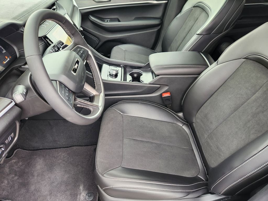 2026 Jeep Grand Cherokee GRAND CHEROKEE LAREDO ALTITUDE 4X2