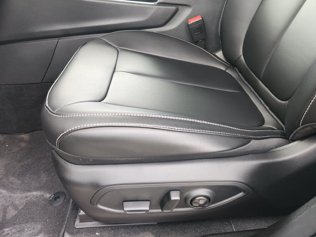 2027 Jeep Grand Cherokee GRAND CHEROKEE LIMITED 4X2