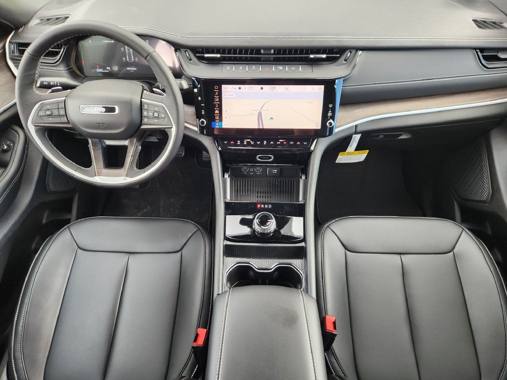 2027 Jeep Grand Cherokee GRAND CHEROKEE LIMITED 4X2