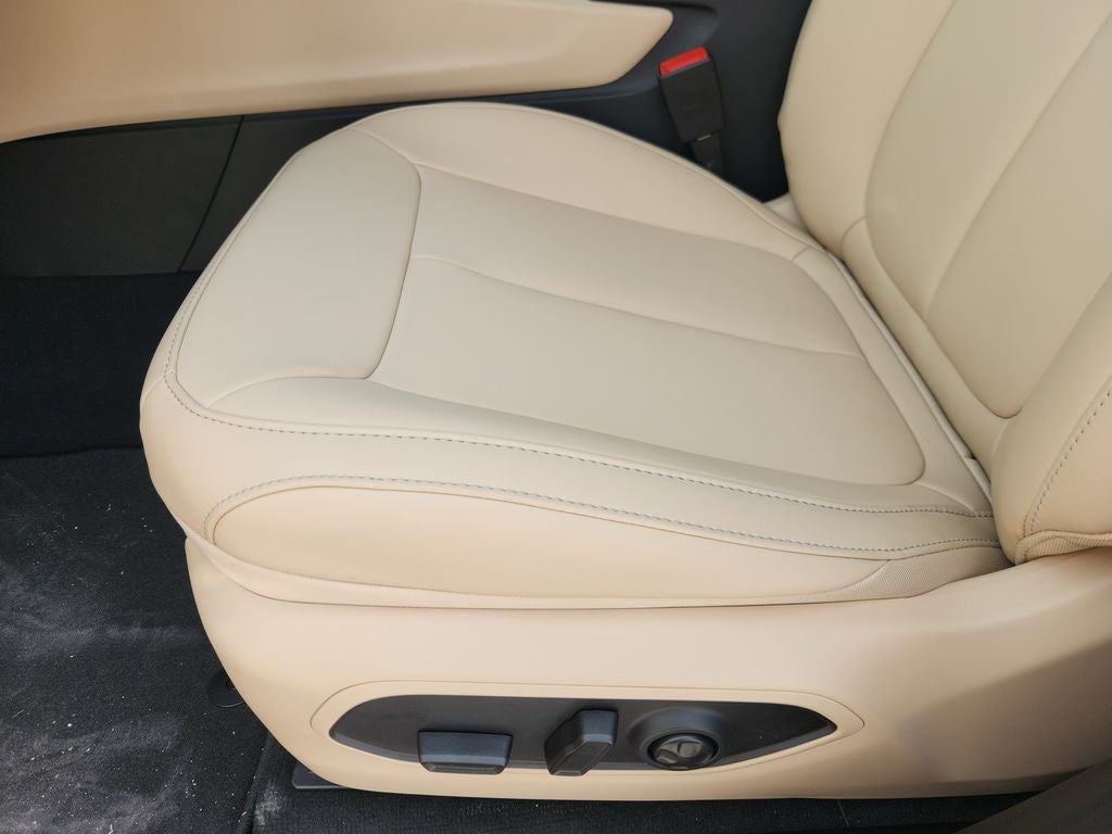 2026 Jeep Grand Cherokee GRAND CHEROKEE LIMITED 4X2