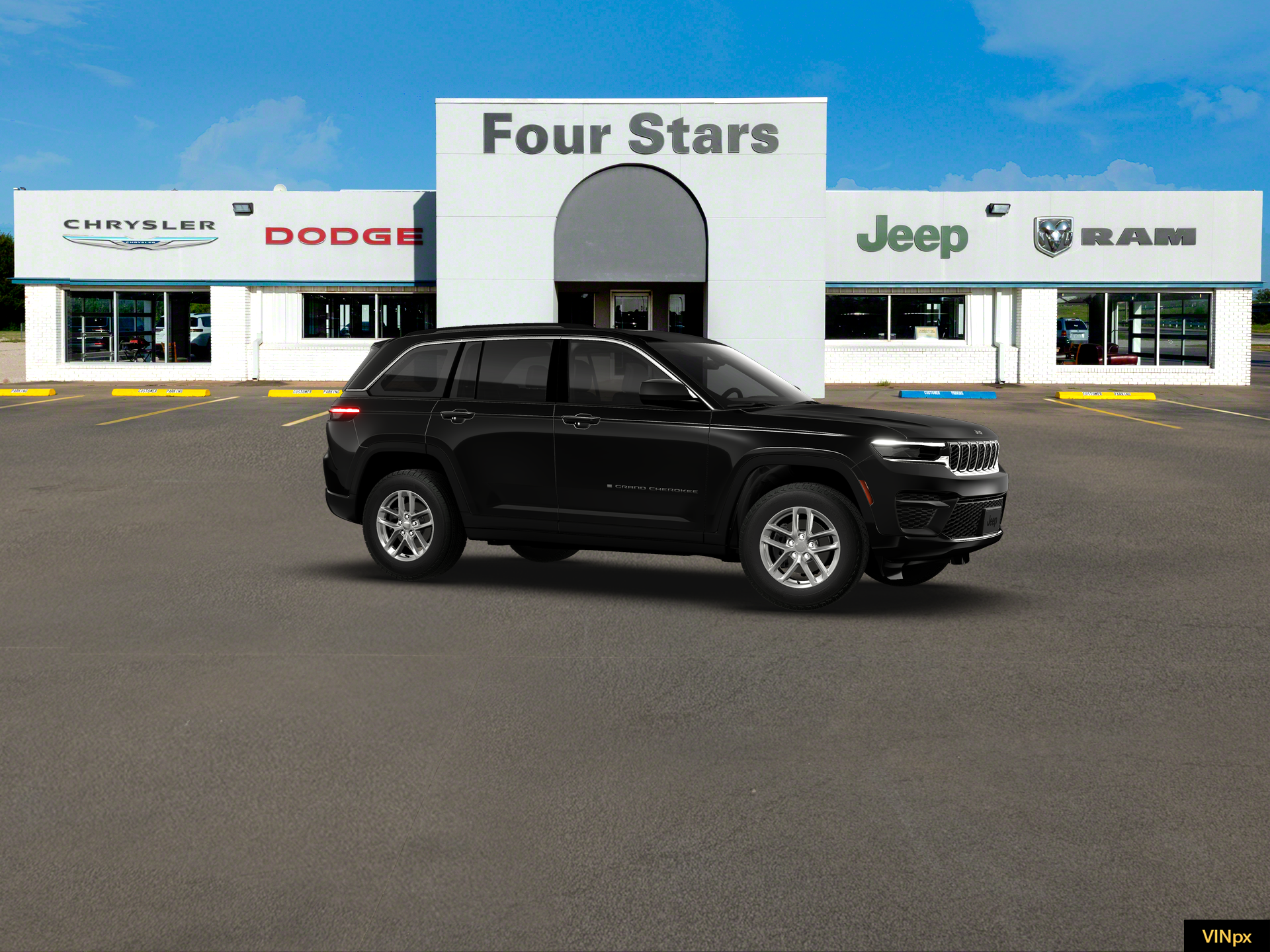 2026 Jeep Grand Cherokee GRAND CHEROKEE LAREDO X 4X4