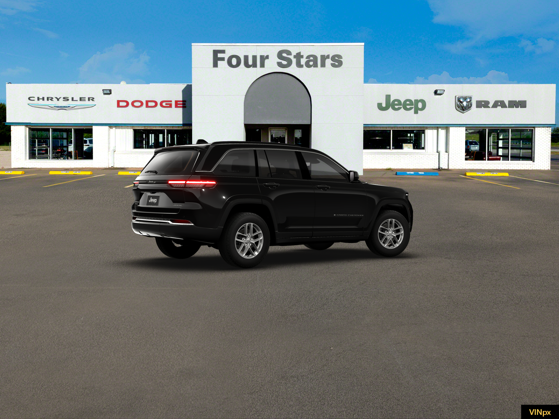 2026 Jeep Grand Cherokee GRAND CHEROKEE LAREDO X 4X4