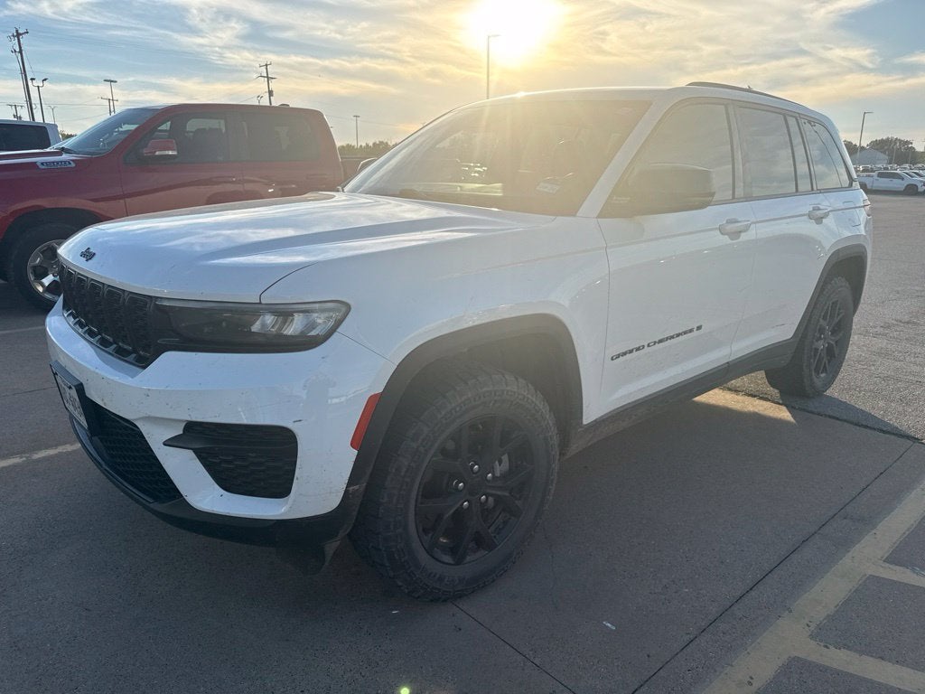 2024 Jeep Grand Cherokee Altitude 4x4