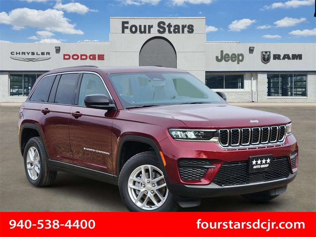 2026 Jeep Grand Cherokee GRAND CHEROKEE LAREDO X 4X4