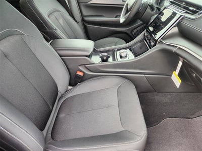 2026 Jeep Grand Cherokee GRAND CHEROKEE LAREDO X 4X4