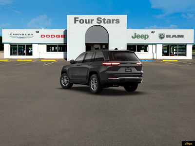 2026 Jeep Grand Cherokee GRAND CHEROKEE LAREDO X 4X4