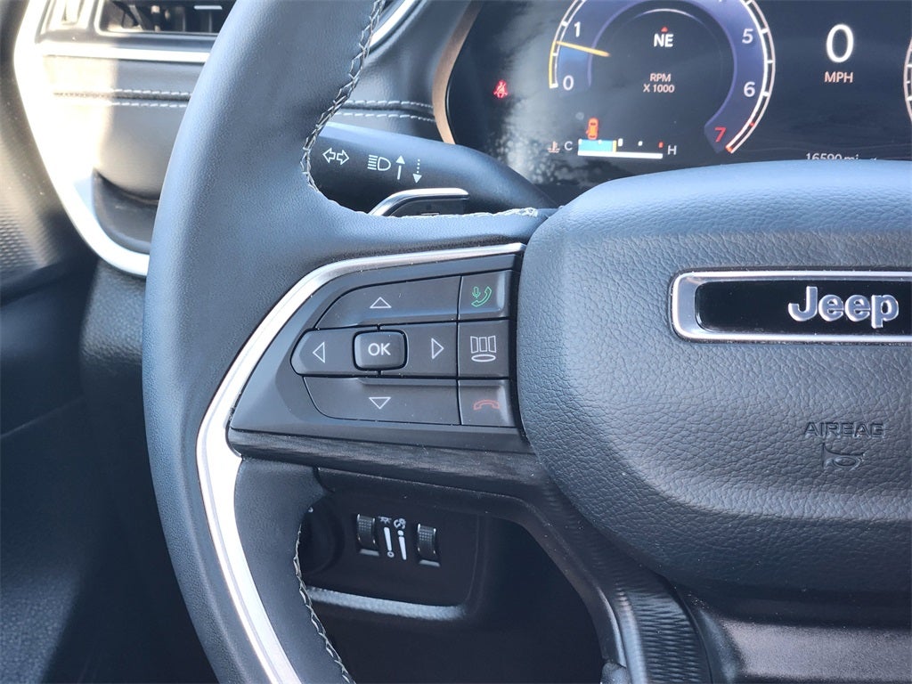 2025 Jeep Grand Cherokee Altitude X 4x4