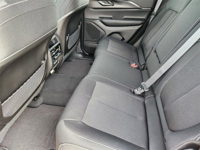 2026 Jeep Grand Cherokee GRAND CHEROKEE LAREDO X 4X4