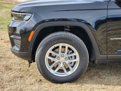 2026 Jeep Grand Cherokee GRAND CHEROKEE LAREDO X 4X4