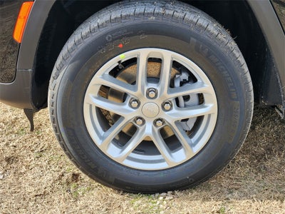 2026 Jeep Grand Cherokee GRAND CHEROKEE LAREDO X 4X4