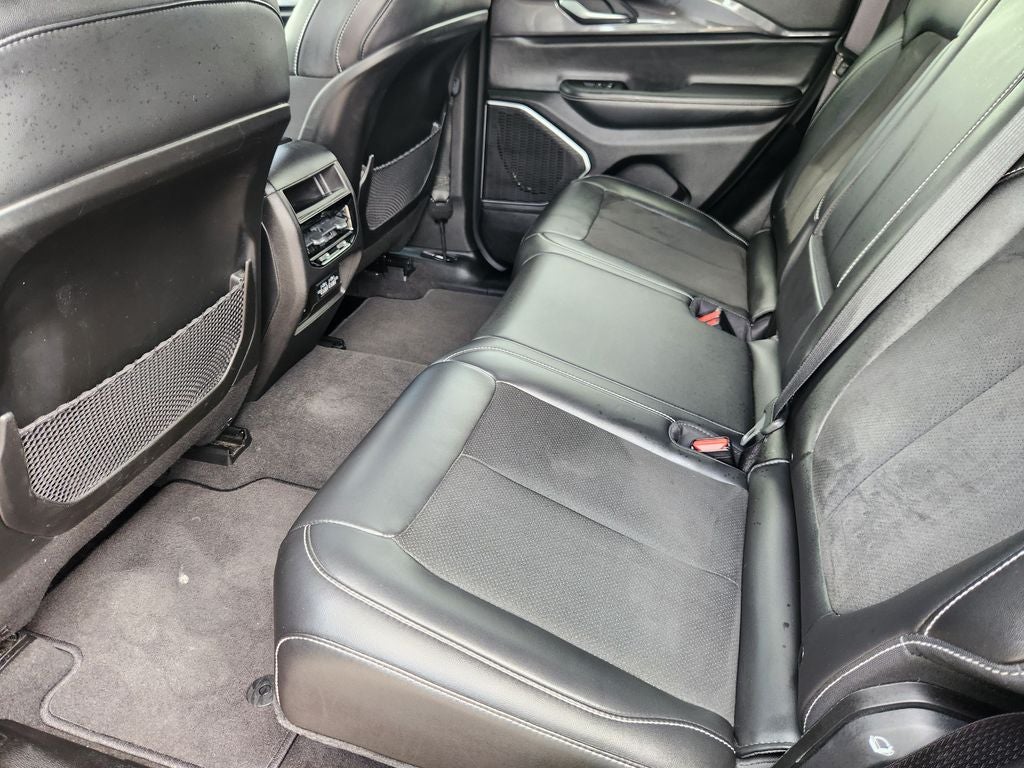 2022 Jeep Grand Cherokee Altitude 4x4