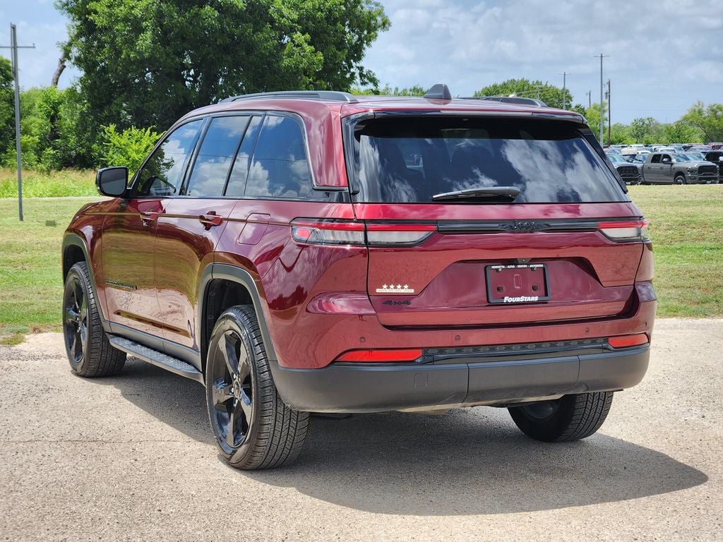 2022 Jeep Grand Cherokee Altitude 4x4