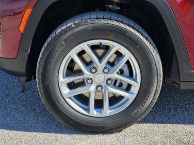 2026 Jeep Grand Cherokee GRAND CHEROKEE LAREDO X 4X4