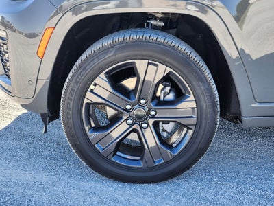 2027 Jeep Grand Cherokee GRAND CHEROKEE LIMITED RESERVE 4X4