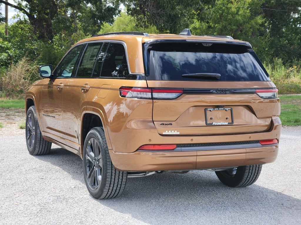 2027 Jeep Grand Cherokee GRAND CHEROKEE LIMITED RESERVE 4X4