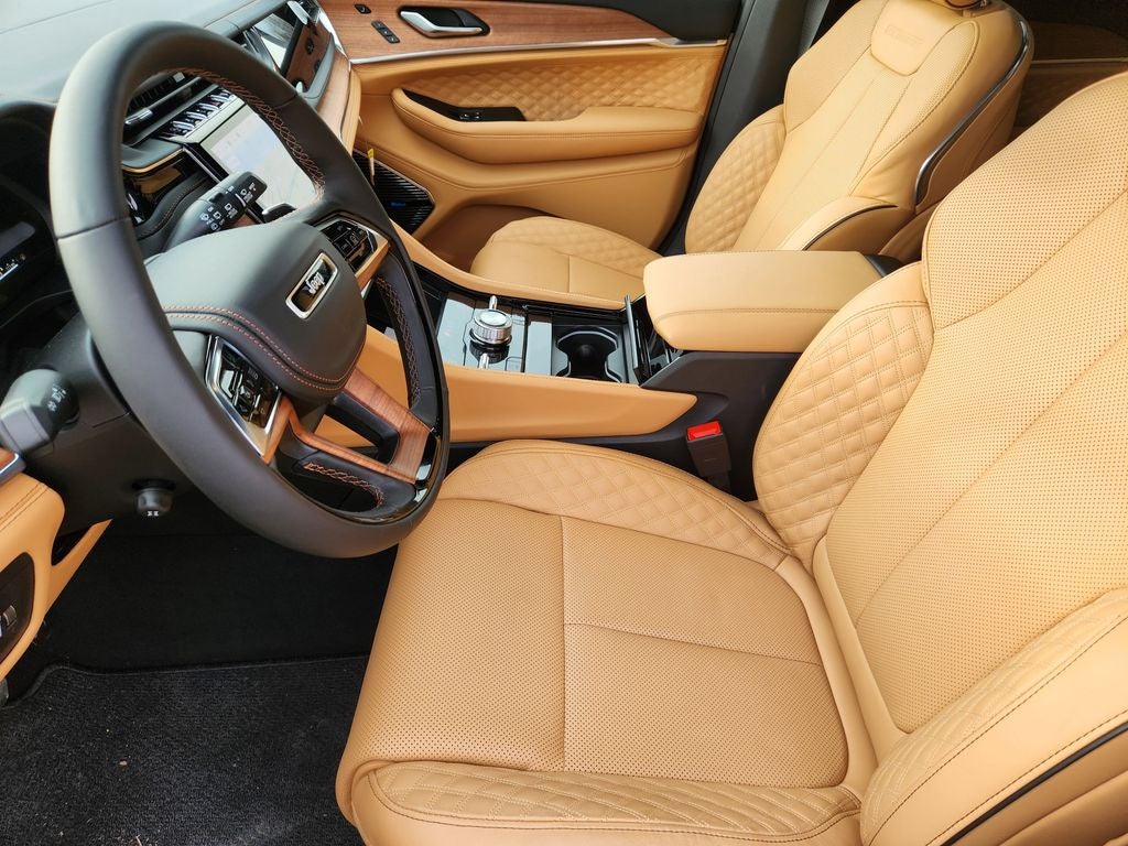 2025 Jeep Grand Cherokee GRAND CHEROKEE SUMMIT RESERVE 4X4